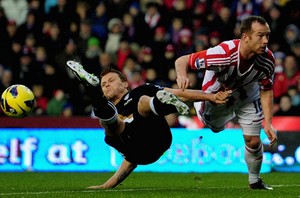 ����� ����