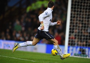 ����� ����