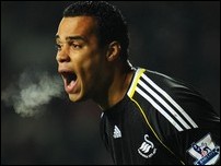 ����� ����