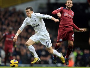 ����� ����