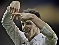 ����� ����