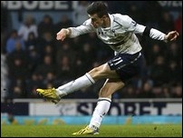 ����� ����