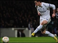 ����� ����