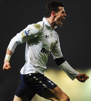 ����� ����