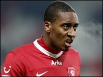 ����� ���