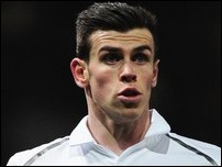 ����� ����