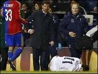 ����� ����