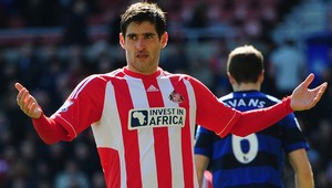 ����� ����