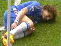 ����� ����