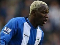 ����� ����