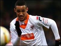 ����� ���