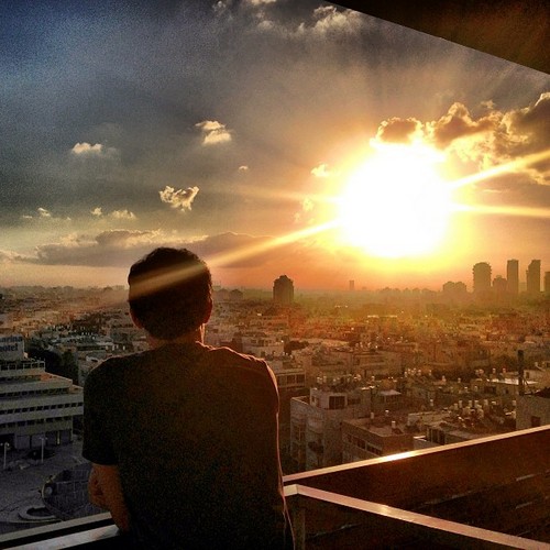 ���� ����