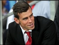 ����� ����