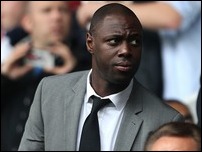 ����� ����