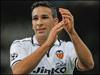 ����� ����