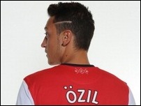 ����� ����