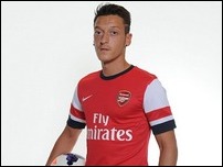 ����� ����