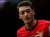 ����� ����