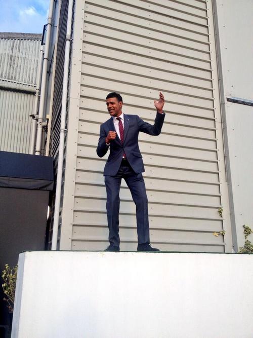 Крис Камара Крис Камара