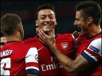 ����� ����