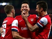 ����� ����