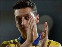 ����� ����