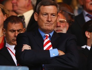 ����� ����