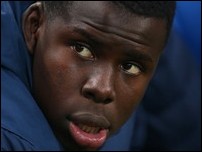 ���� ����