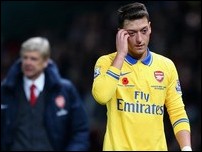 ����� ����