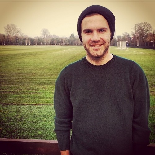 ���� ����