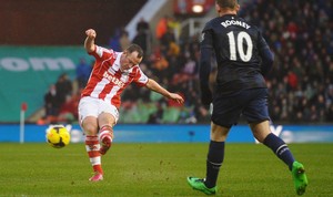 ����� ����