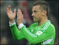 ����� ����