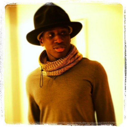 ����� ��