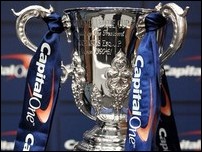 ����� ����