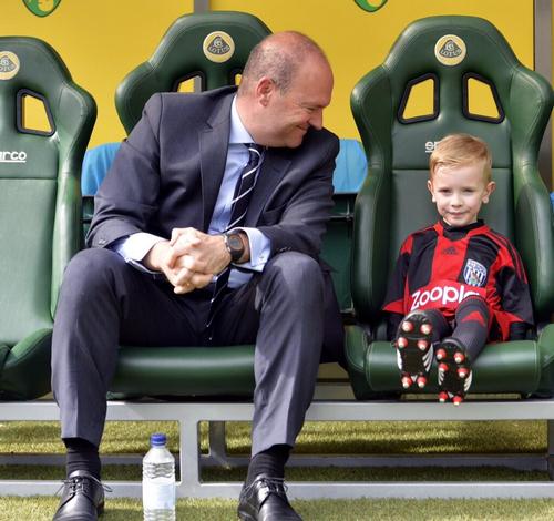 ���� ����