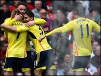 ����������