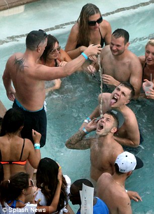 Джек Уилшир Джек Уилшир