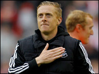 ����� ����