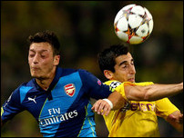 ����� ����