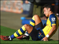 ����� ����