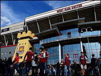 ����� ����