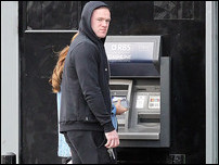 ���� ����