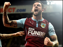 ����� ����