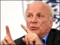 ���� ����