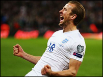 ����� ����