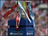 ����� ����