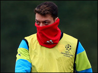 ����� ����