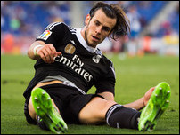 ����� ����