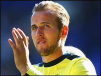 ����� ����