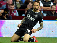 ����� ����